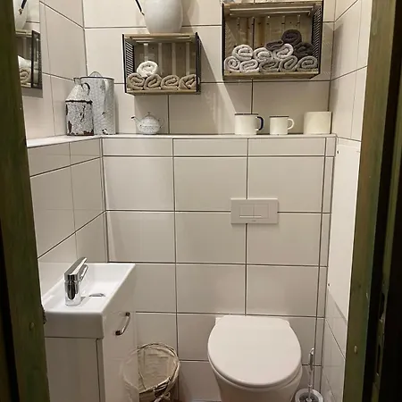 Romantischer Zirkuswagen Kemp *